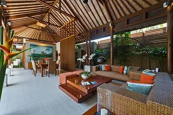 Hotel Lakshmi 5*